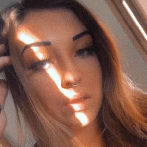 Meet your Posher, Kassidy